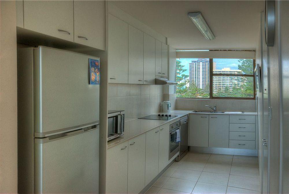 President Holiday Apartments - Absolute Beachfront ゴールドコースト エクステリア 写真